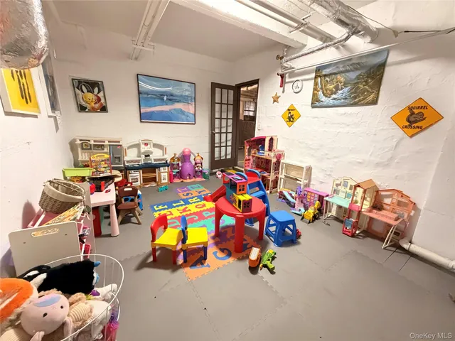 $199,000 | 61-41 Saunders Street, Unit B27 | Rego Park