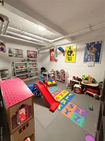 $199,000 | 61-41 Saunders Street, Unit B27 | Rego Park