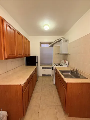 $199,000 | 61-41 Saunders Street, Unit B27 | Rego Park