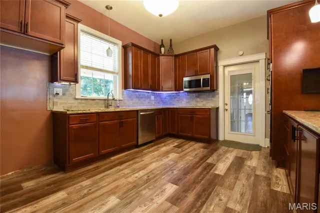 $274,999 | 821 North State Street, Litchfield, IL 62056