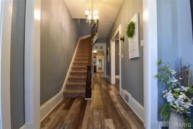 $274,999 | 821 North State Street, Litchfield, IL 62056