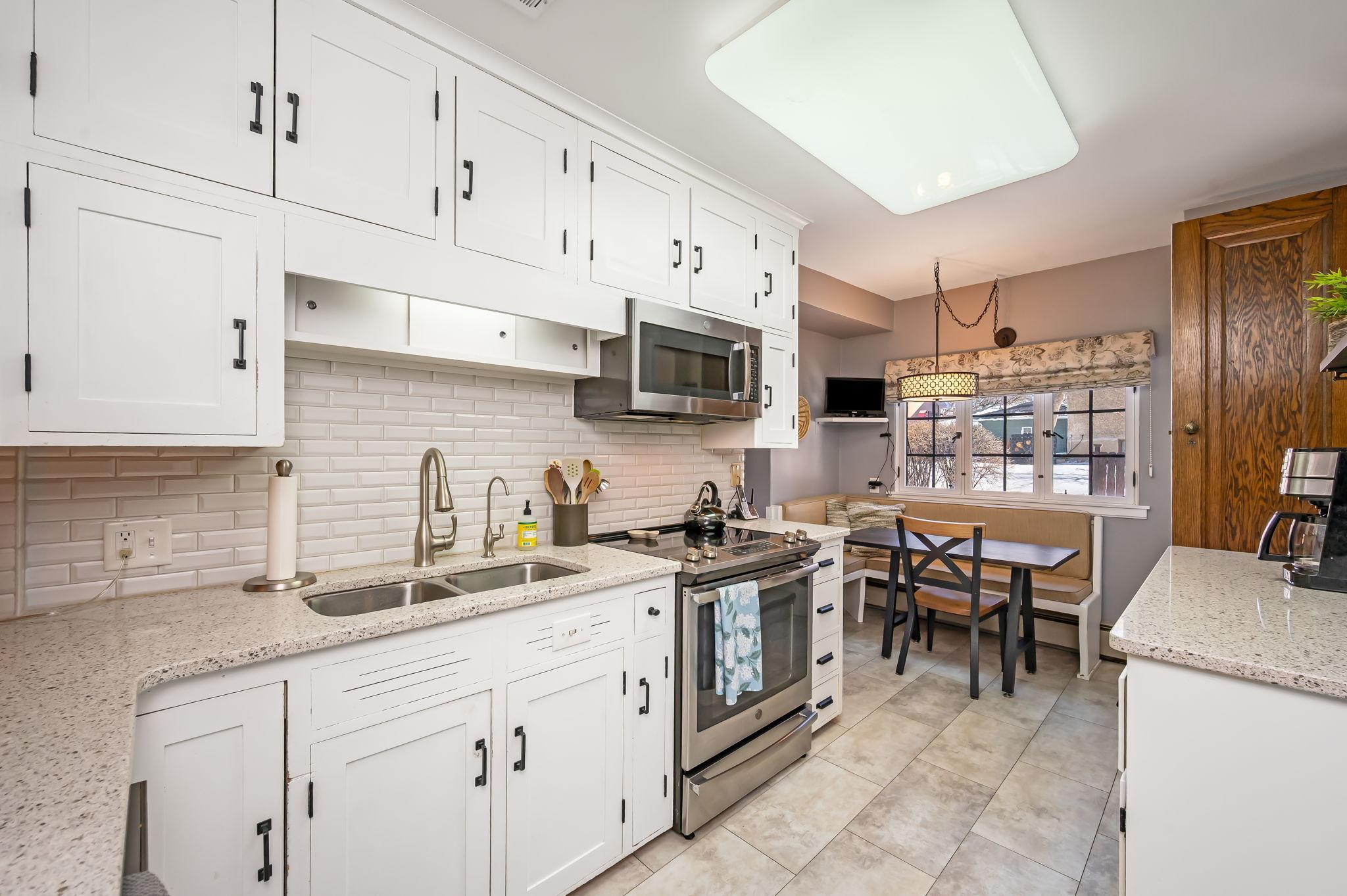 126 West 2nd Street Blue Earth, MN 56013 - Photo 16 of 42