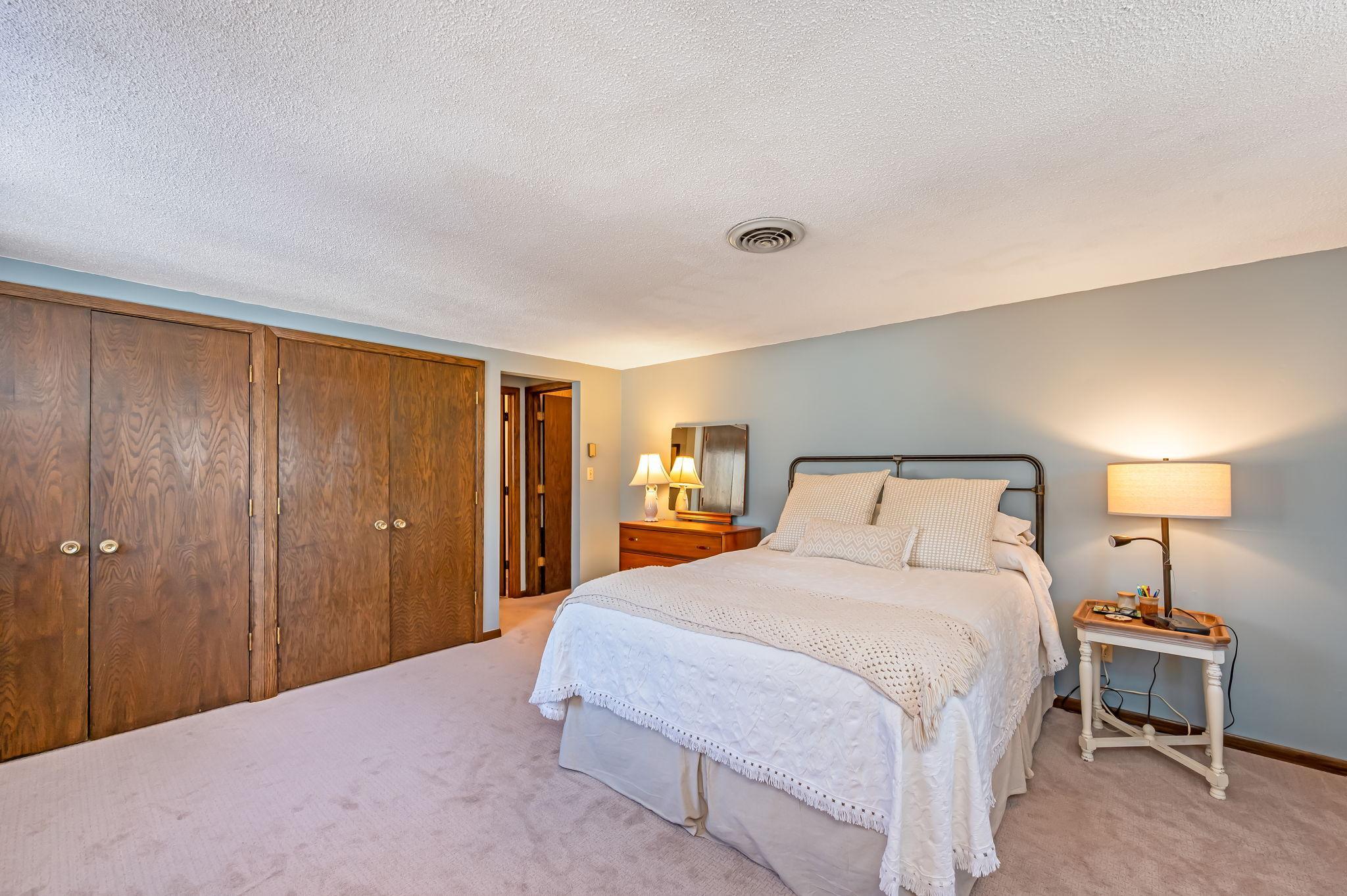 126 West 2nd Street Blue Earth, MN 56013 - Photo 21 of 42