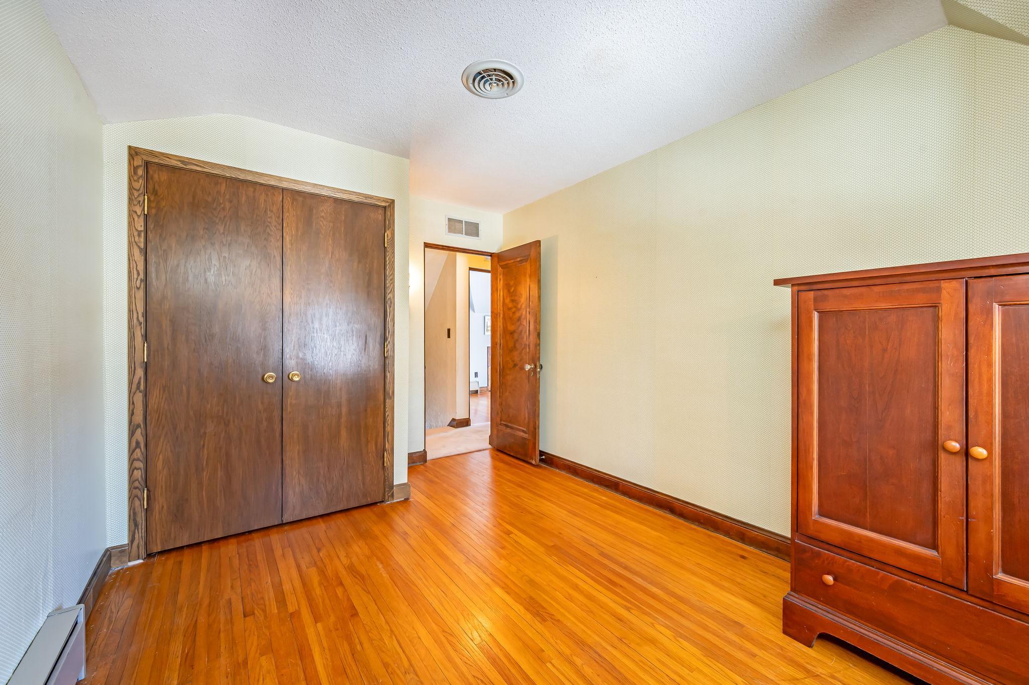 126 West 2nd Street Blue Earth, MN 56013 - Photo 25 of 42