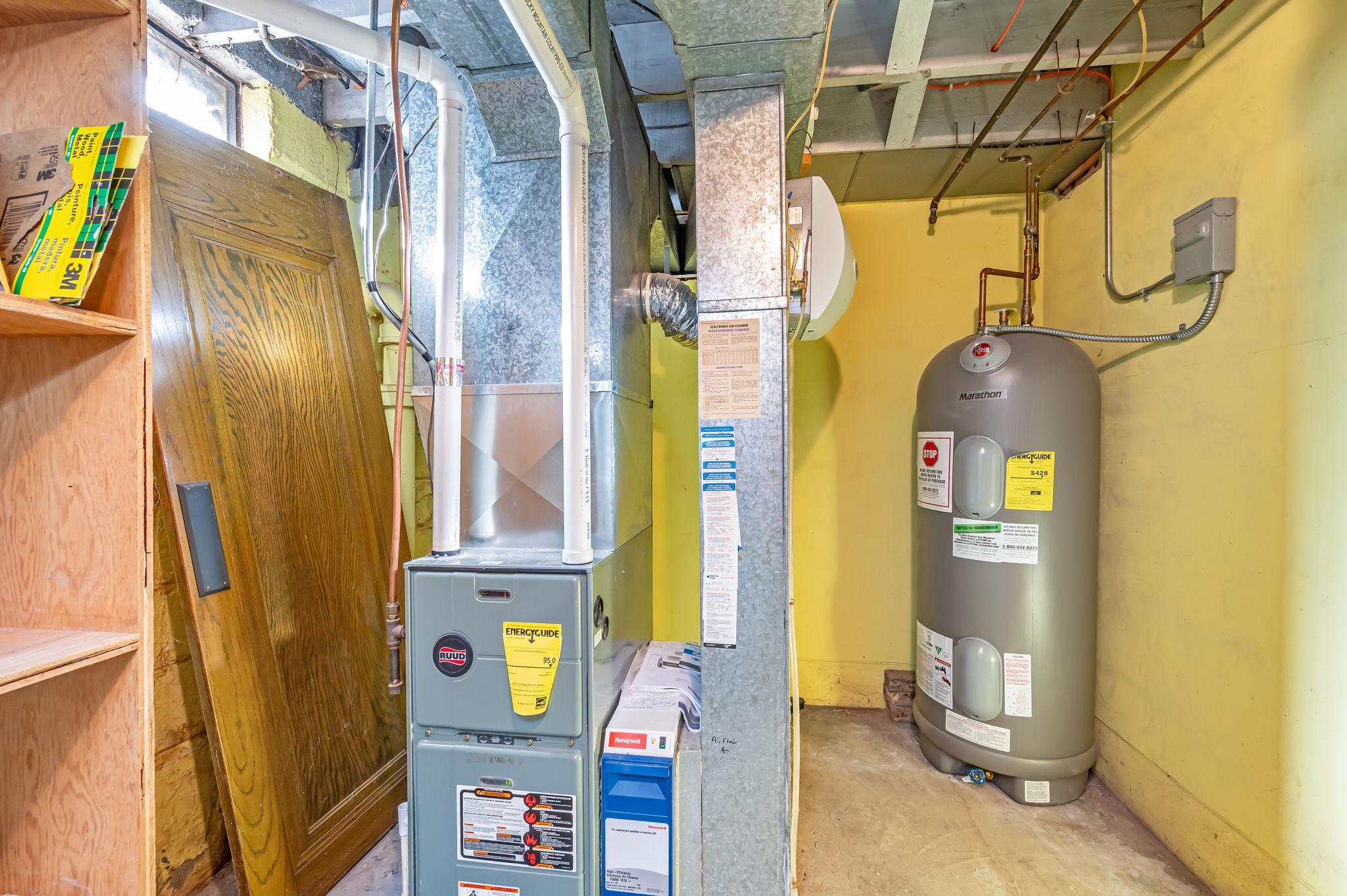 126 West 2nd Street Blue Earth, MN 56013 - Photo 34 of 42