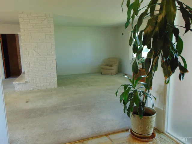 $320,000 | 332 Sears Drive, Ontario, OR 97914