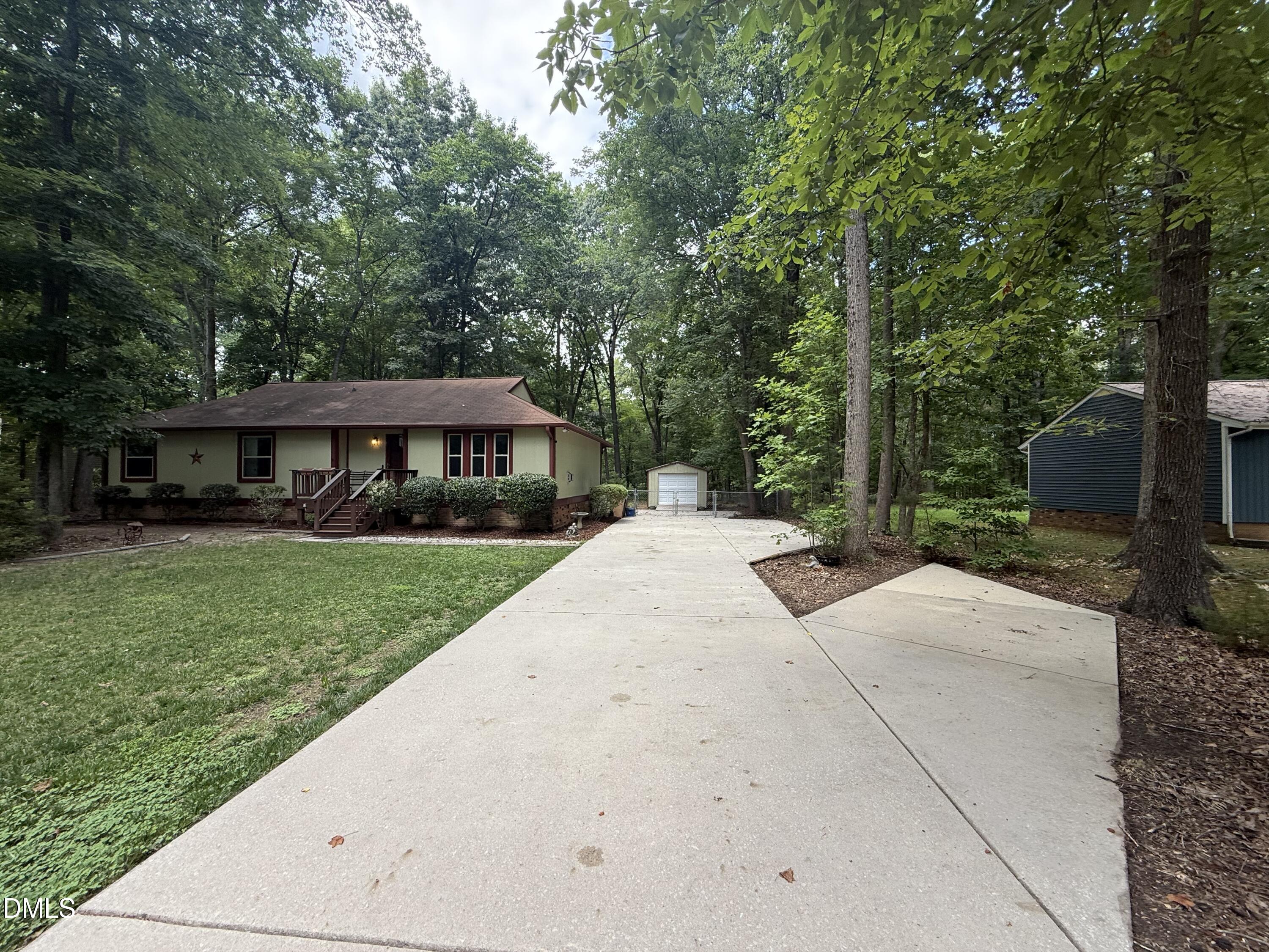 700 Wendy Way Durham, NC 27712 - Photo 4 of 44 Front Exterior