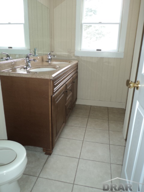 7640 Cribbins Road Jeddo, MI 48032 - Photo 9 of 30 31177081-8.JPG