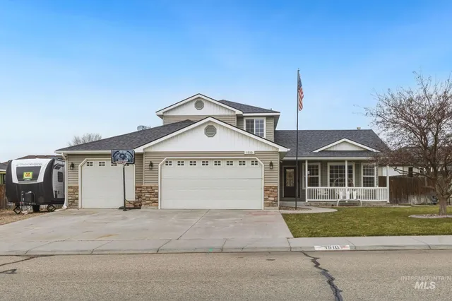 $399,900 | 1510 East 15th North, Mountain Home, ID 83647