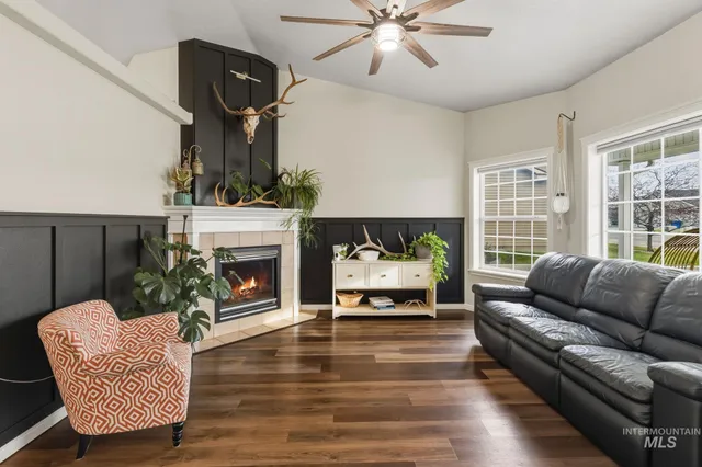 $399,900 | 1510 East 15th North, Mountain Home, ID 83647