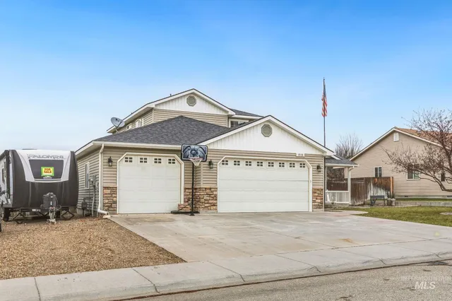 $399,900 | 1510 East 15th North, Mountain Home, ID 83647