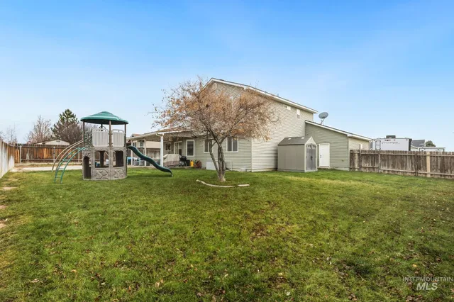 $399,900 | 1510 East 15th North, Mountain Home, ID 83647