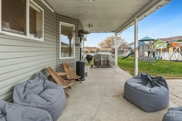 $399,900 | 1510 East 15th North, Mountain Home, ID 83647