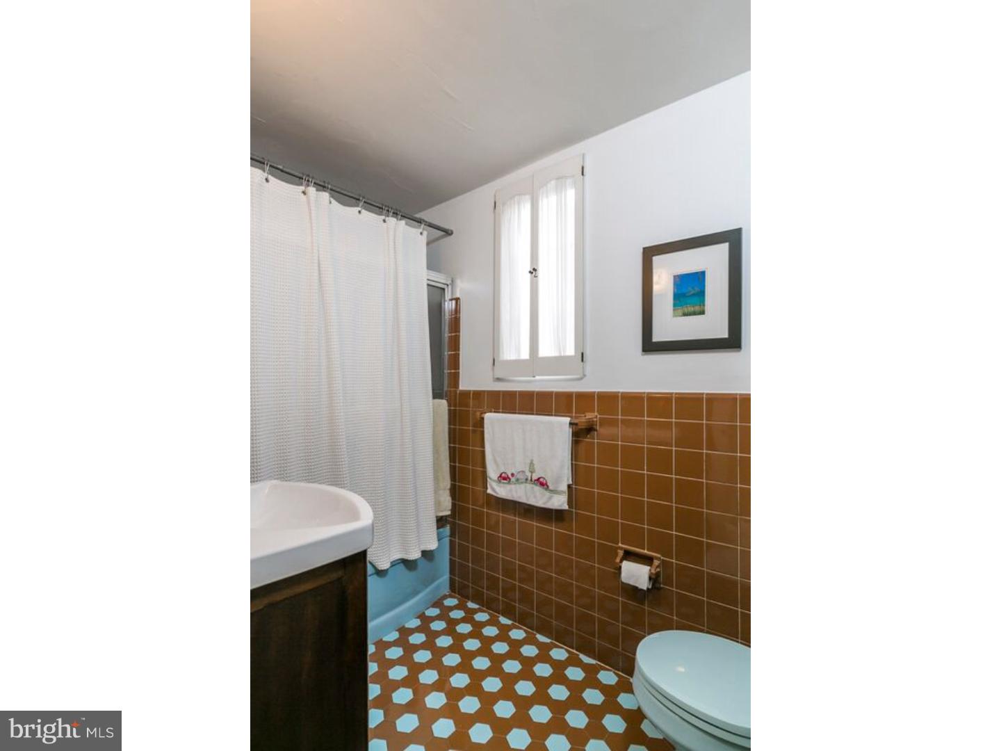 26 Levering Circle Bala Cynwyd, PA 19004 - Photo 16 of 24 Bathroom