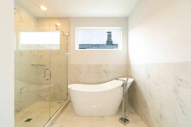 $979,500 | 1920 South Shelby Court, Chicago, IL 60608