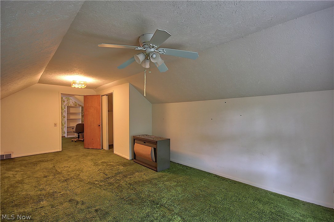 2880 Lander Road Cleveland, OH 44124 - Photo 28 of 35