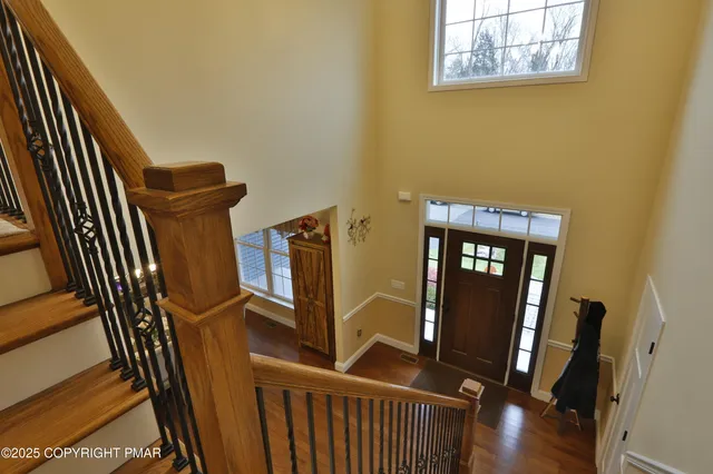 $745,000 | 142 Lexington Lane, Blakeslee, PA 18610