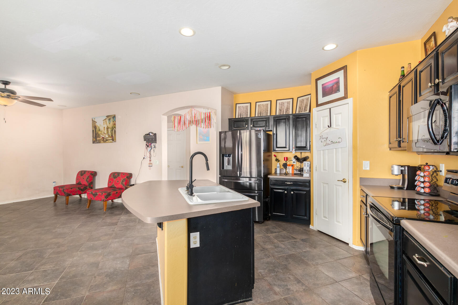 12742 West Charter Oak Road El Mirage, AZ 85335 - Photo 10 of 24 11 - Charter Oak