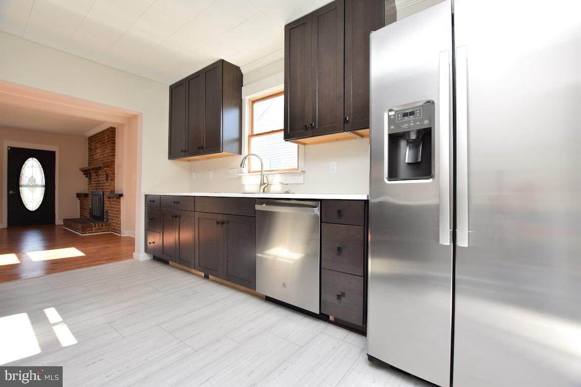 512 Bem Street Riverside, NJ 08075 - Photo 2 of 32 Kitchen