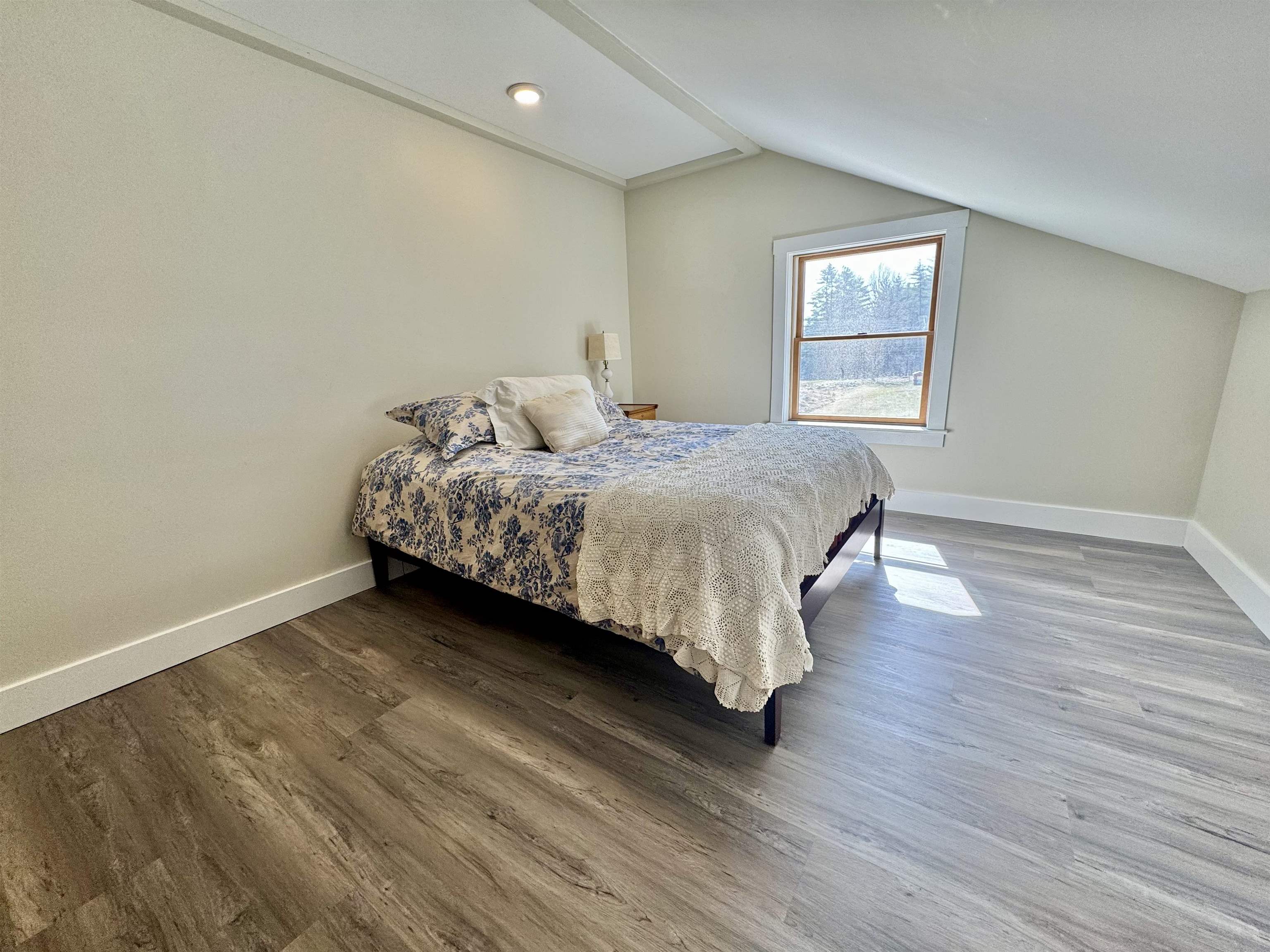 299 Brackett Road Fairlee, VT 05045 - Photo 8 of 28