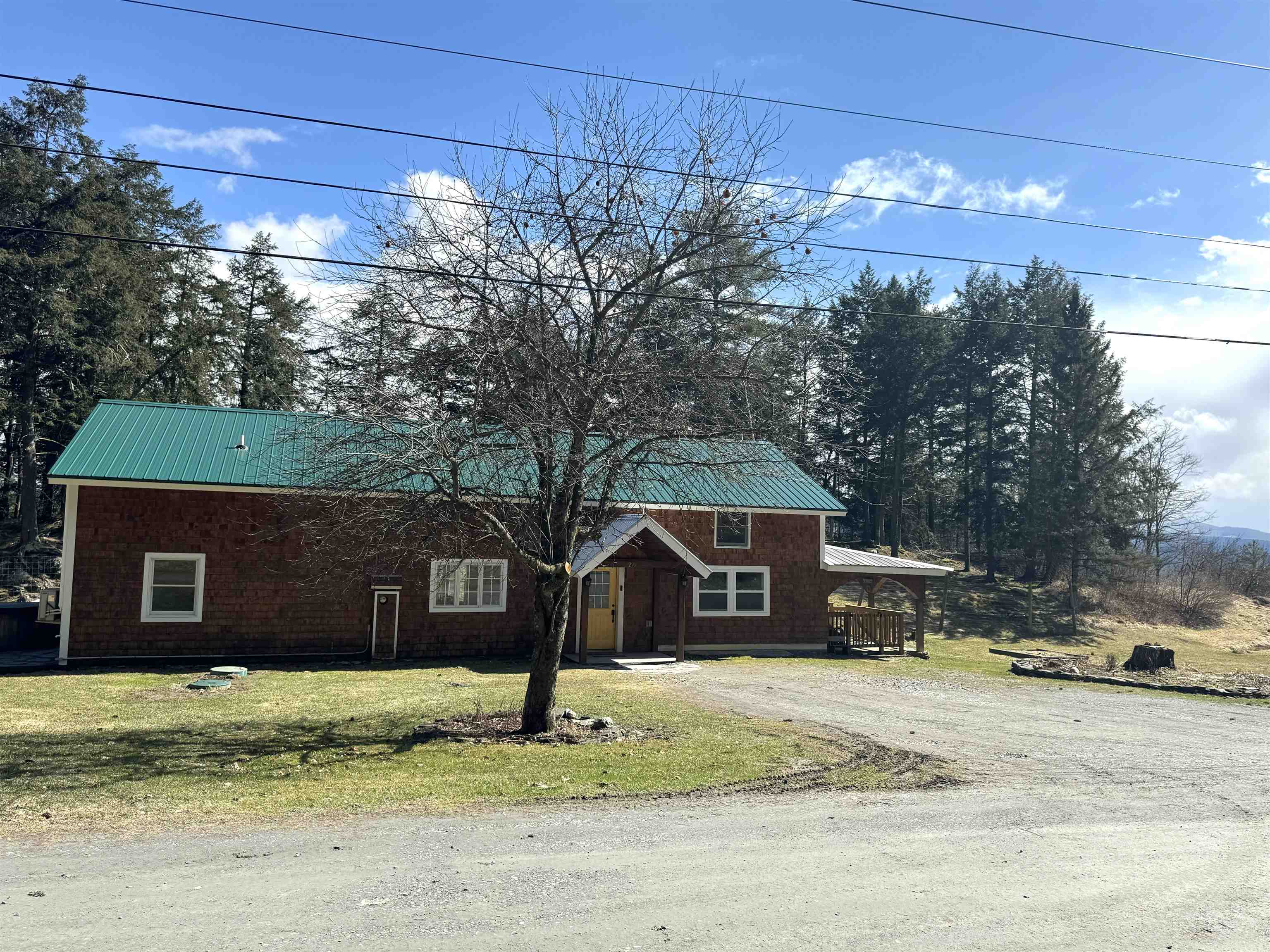 299 Brackett Road Fairlee, VT 05045 - Photo 9 of 28
