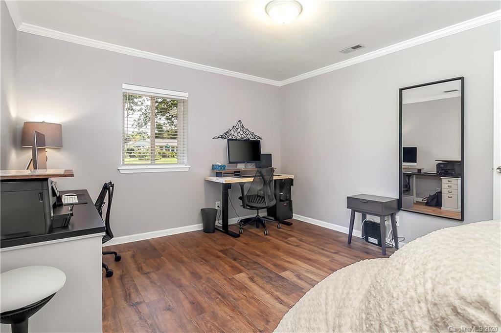 5200 Seacroft Road Charlotte, NC 28210 - Photo 31 of 36 Gallery Image 31