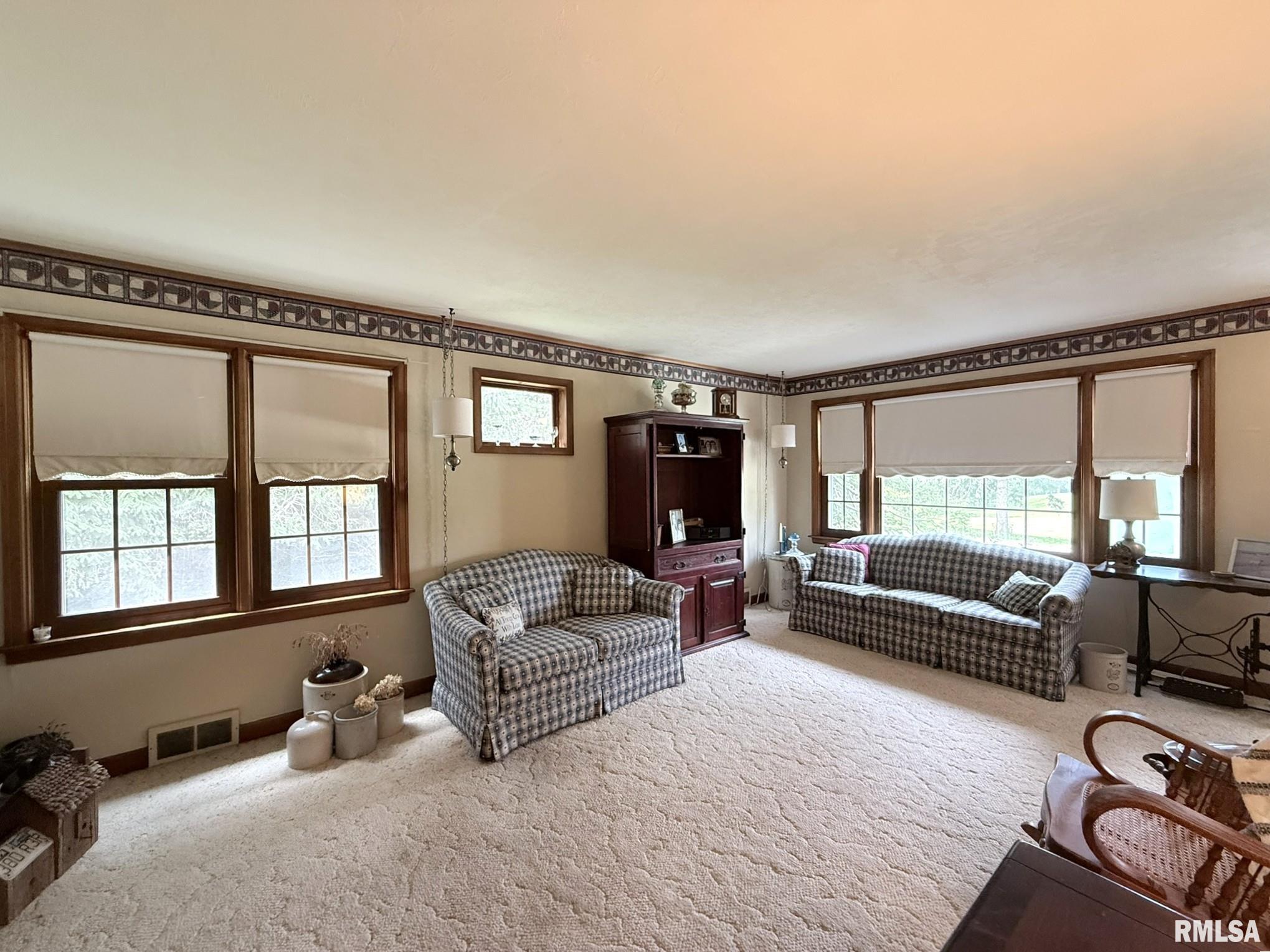 109 South State Street Henderson, IL 61439 - Photo 21 of 38