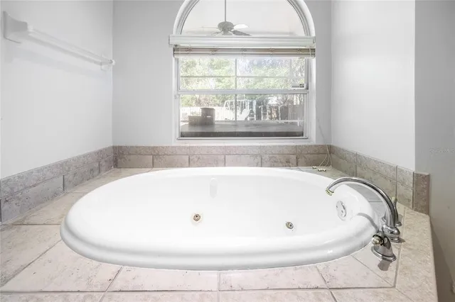 $2,300 | 5130 Northwest 80 Avenue, Gainesville, FL 32653