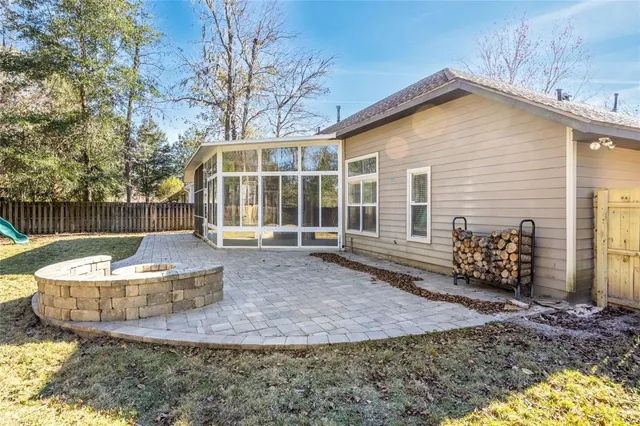 $2,300 | 5130 Northwest 80 Avenue, Gainesville, FL 32653