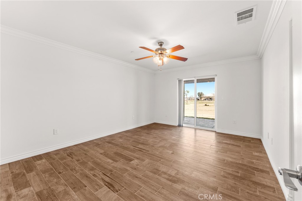 11423 Desert View Road Pinon Hills, CA 92372 - Photo 29 of 45