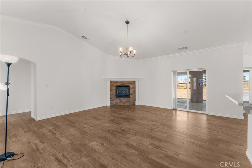 11423 Desert View Road Pinon Hills, CA 92372 - Photo 3 of 45