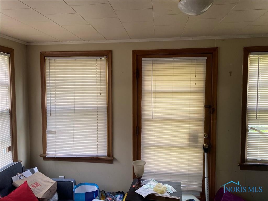 2012 Fernhill Road Toledo, OH 43607 - Photo 11 of 39 Gallery Image 11