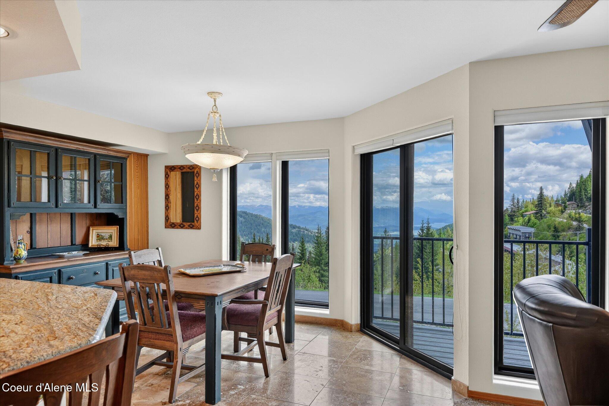 155 Crystal Springs Road, Unit 401 Sandpoint, ID 83864 - Photo 6 of 39 18-126041820