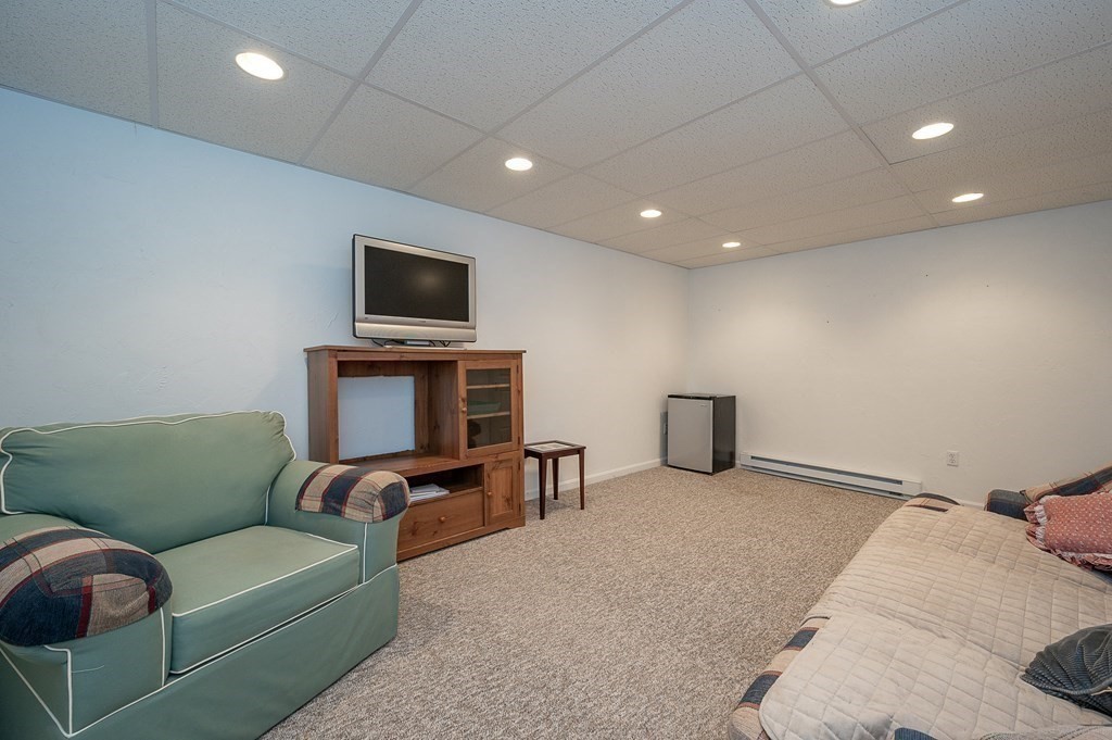 11 Cold Spring Drive, Unit D Sutton, MA 01590 - Photo 30 of 38
