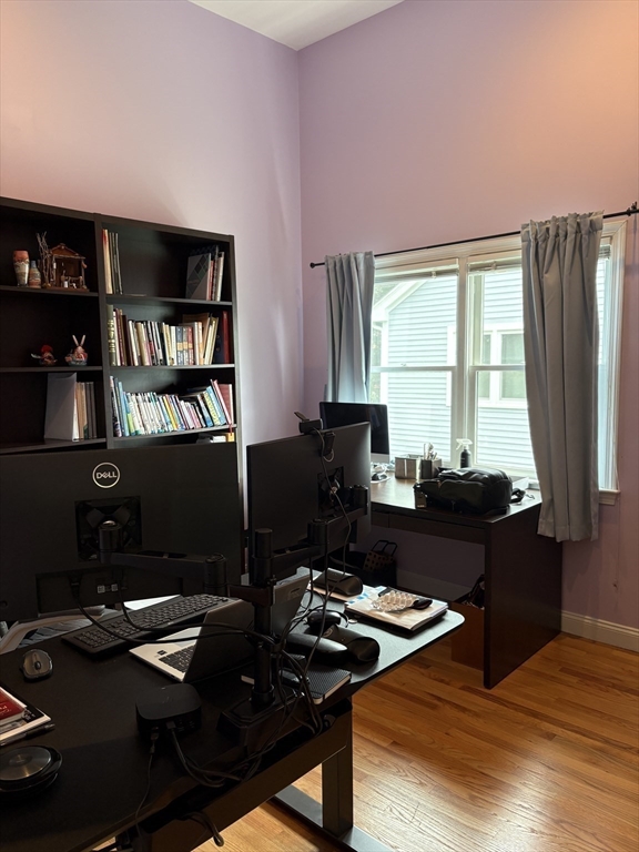 27 Tanglewood Road, Unit 27 Newton, MA 02459 - Photo 11 of 16