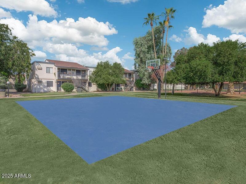 13517 West Glendale Avenue, Unit 1 Glendale, AZ 85307 - Photo 13 of 21 Basketball Court