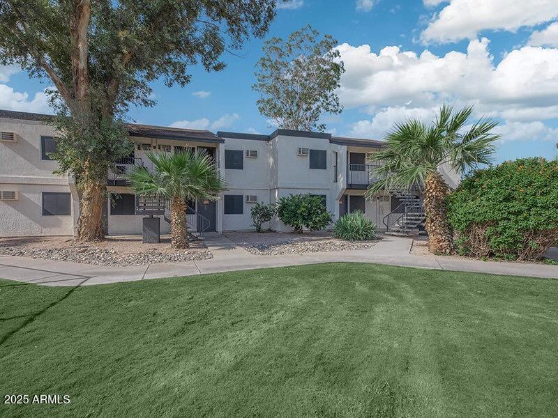 13517 West Glendale Avenue, Unit 1 Glendale, AZ 85307 - Photo 15 of 21 COMMUNITY