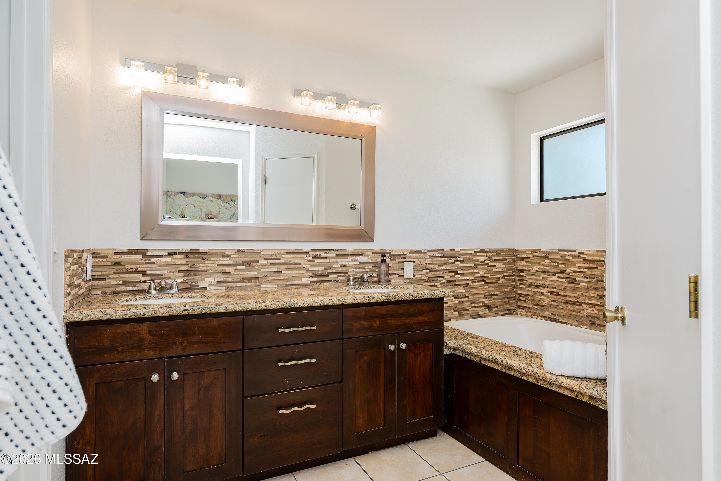 2836 West Ribera Place Tucson, AZ 85742 - Photo 18 of 34