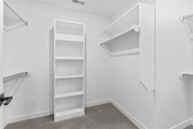 $644,800 | 7601 Northeast 103rd Terrace, Kansas City, MO 64157