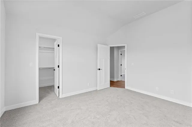 $644,800 | 7601 Northeast 103rd Terrace, Kansas City, MO 64157