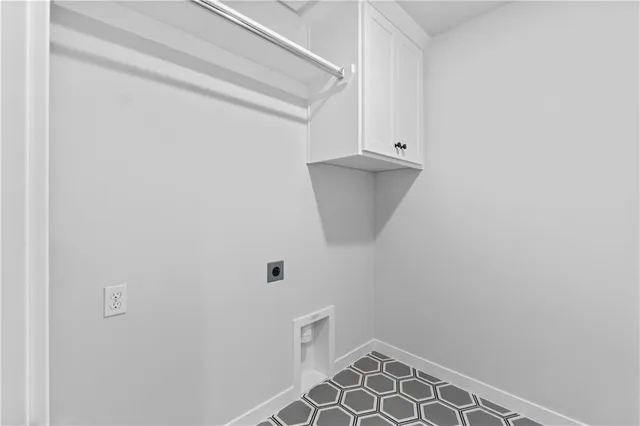 $644,800 | 7601 Northeast 103rd Terrace, Kansas City, MO 64157