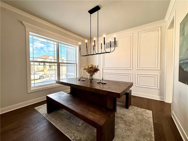 $644,800 | 7601 Northeast 103rd Terrace, Kansas City, MO 64157