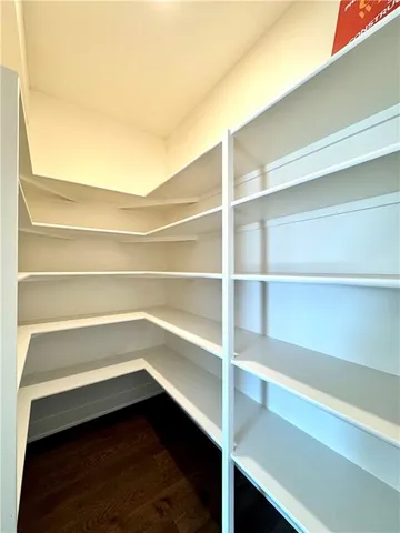 $644,800 | 7601 Northeast 103rd Terrace, Kansas City, MO 64157