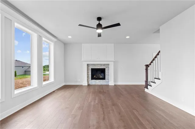 $644,800 | 7601 Northeast 103rd Terrace, Kansas City, MO 64157