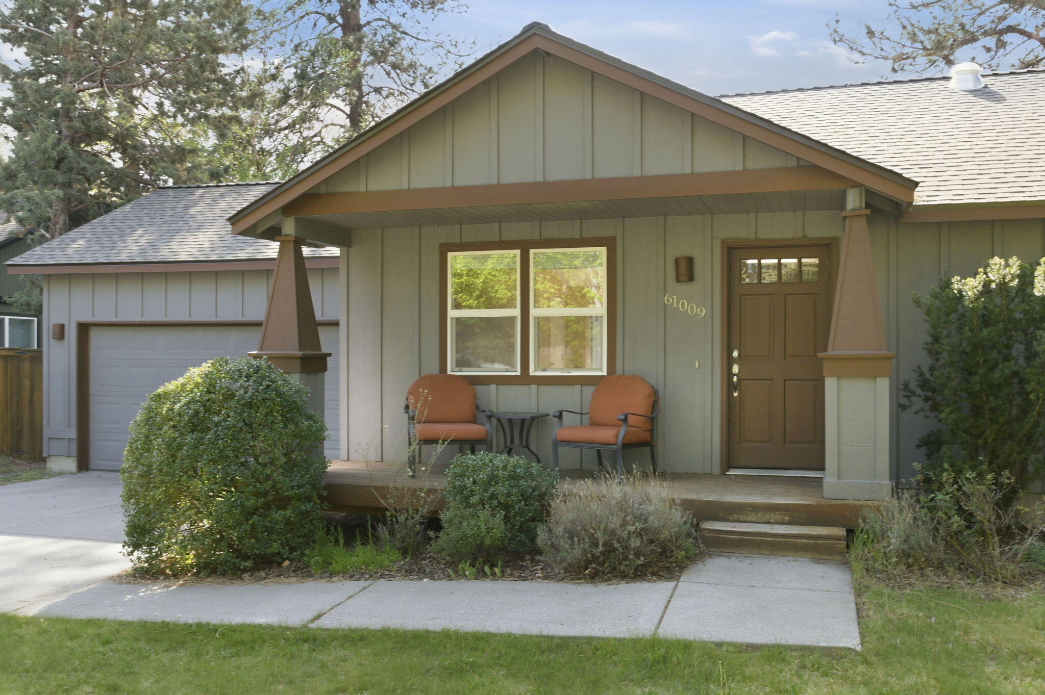 61009 Lodgepole Drive Bend, OR 97702 - Photo 2 of 19 61009 Lodgepole Dr, Bend, OR