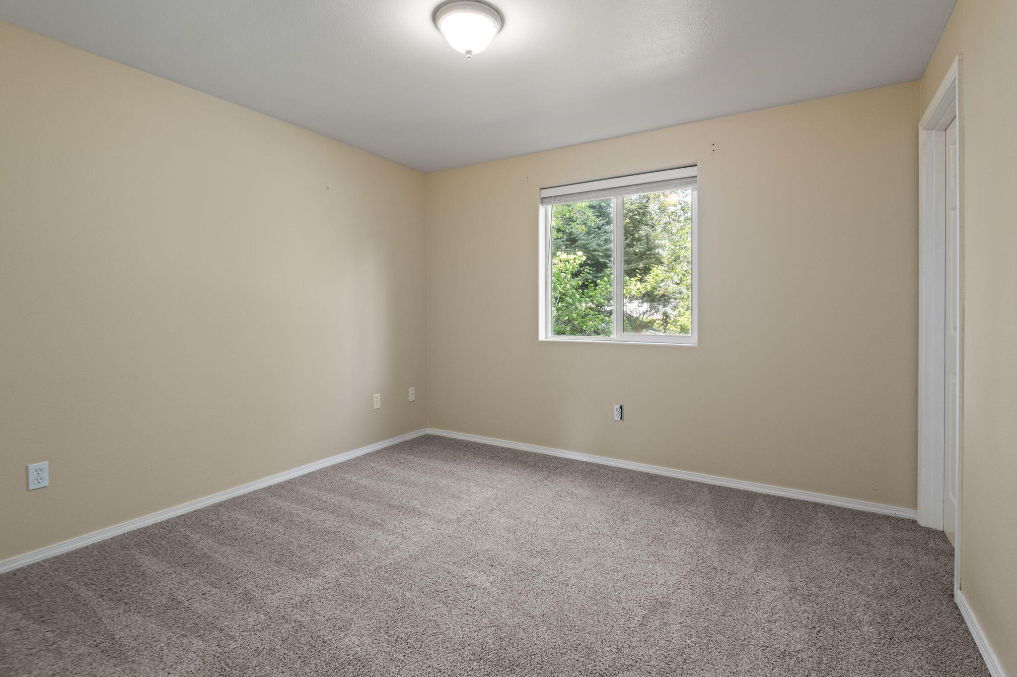 61009 Lodgepole Drive Bend, OR 97702 - Photo 7 of 19 61009 Lodgepole Dr, Bend, OR