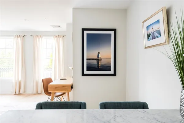 $750,000 | 10 Brown & Howard, Unit 102, Newport, RI 02840