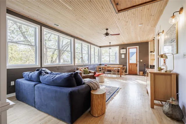 $399,900 | 33 Webster Heights, Victor, NY 14564