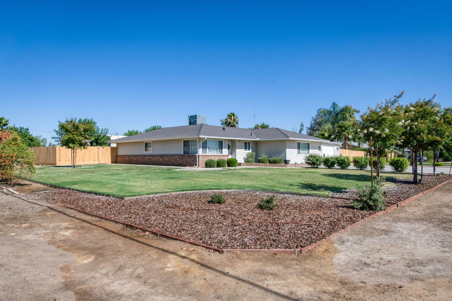 18014 Daley Road Madera, CA 93638 - Photo 3 of 56