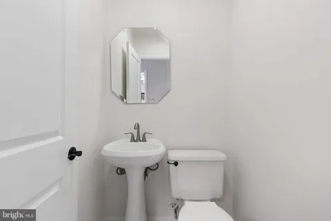 $619,900 | 1207 Windon Drive, Wilmington, DE 19803